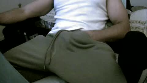 cyrus225 online show from June 11, 10:35 am