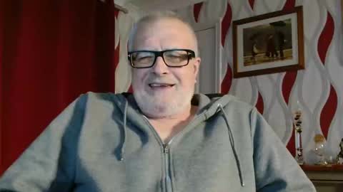 Brian ... online show from May 20, 8:04 pm