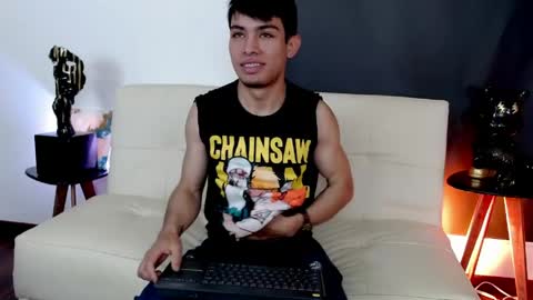 juancho online show from May 29, 11:42 am