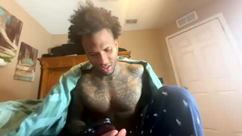 sexy tatted king bbc online show from July 28, 2:19 am