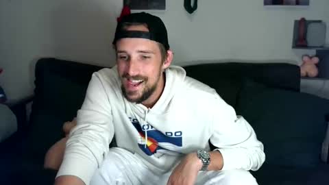 DadGoesWild online show from May 13, 2:41 am