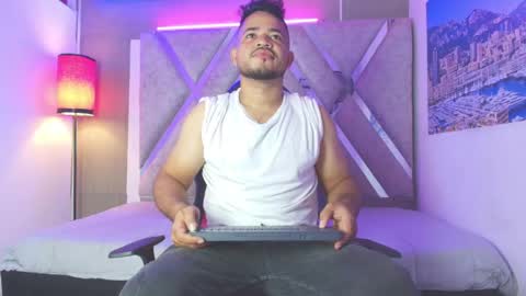 DAMIAN LUX online show from May 20, 12:23 pm
