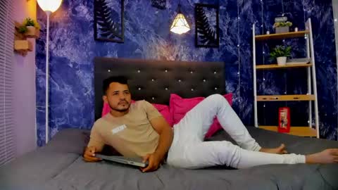 DAMIAN LUX online show from May 16, 12:25 pm