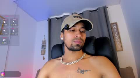 Damian online show from July 30, 6:29 pm