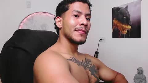 instagram damiannreed. online show from July 2, 3:23 am