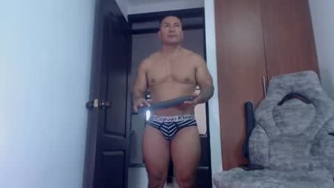 dammuscle online show from June 21, 7:52 pm