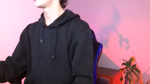 Dan and Noah online show from June 2, 1:12 pm
