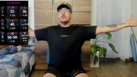 Dani  online show from May 4, 6:42 pm