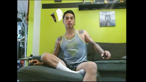 dannyking1299 online show from August 9, 11:21 pm
