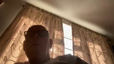 Dano B online show from August 9, 8:31 am