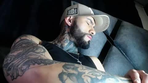 dante_d_angelo_ online show from May 12, 6:44 am