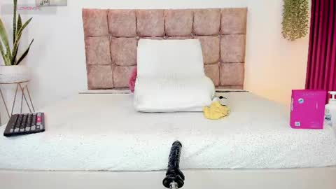 dante_leone online show from August 2, 2:37 pm