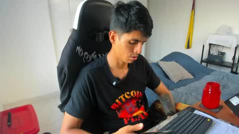 X Dante7373574 online show from May 5, 10:10 pm