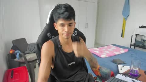 X Dante7373574 online show from May 3, 9:28 pm