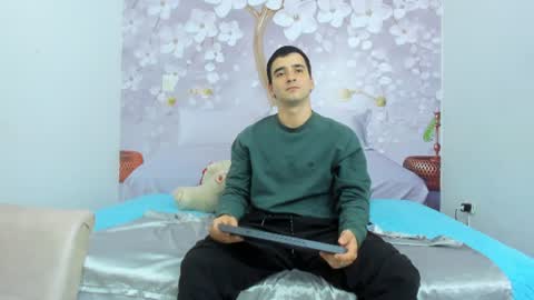 DANTE DARK online show from June 22, 8:13 pm
