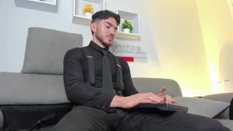 Dante online show from May 8, 3:40 am