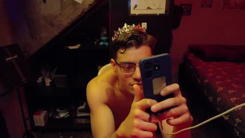 dany_kyng online show from May 11, 9:23 pm