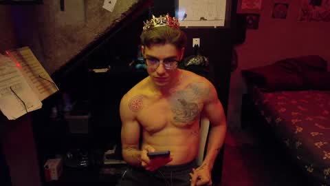 dany_kyng online show from April 30, 9:30 pm