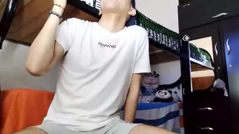 Daniel online show from May 22, 9:42 pm