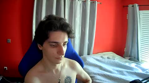 danywhiteyb online show from July 4, 11:02 am
