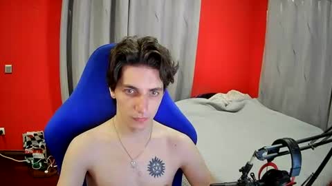 danywhiteyb online show from July 8, 3:27 pm