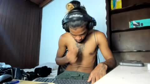 davcashmaster420 online show from July 8, 9:41 pm
