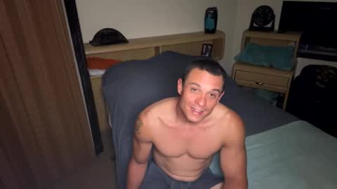 dave875126 online show from May 9, 1:39 am