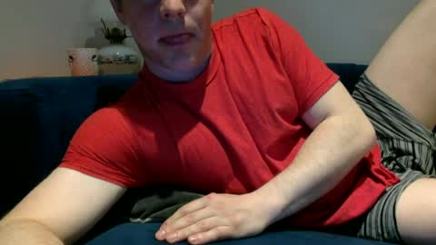 daveb709709709 online show from April 28, 2:27 am
