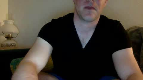 daveb709709709 online show from May 26, 1:45 am