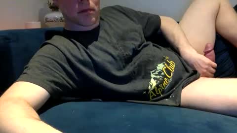 daveb709709709 online show from April 27, 2:08 am