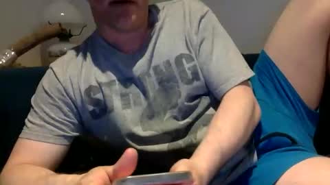 daveb709709709 online show from May 17, 1:58 am