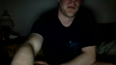 daveb709709709 online show from May 8, 1:28 am