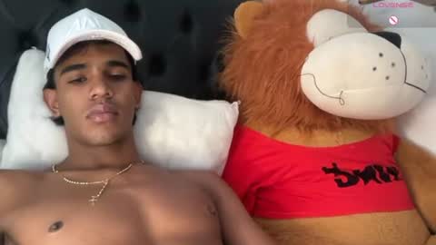 david_hot44 online show from July 28, 6:20 pm