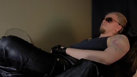Vincente online show from May 13, 9:12 pm