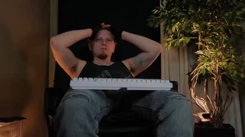 Vincente online show from May 6, 8:31 pm