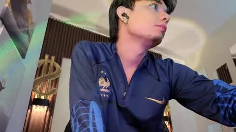 davoxer online show from May 17, 11:17 am