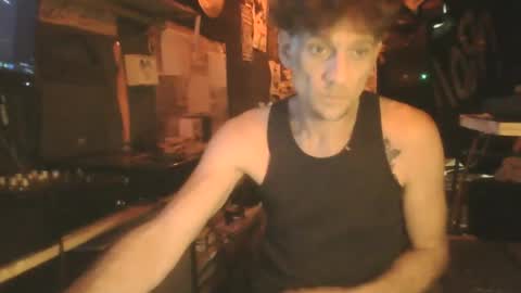 daze592268 online show from June 22, 9:37 am
