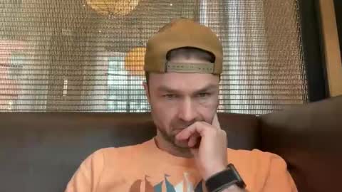Daniel online show from May 6, 1:22 pm