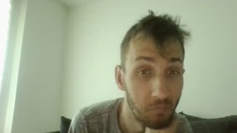 robert online show from May 4, 5:58 pm