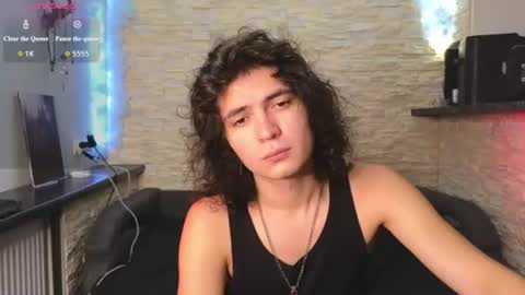 dean_raven online show from July 20, 3:24 am