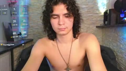 dean_raven online show from July 19, 3:01 am