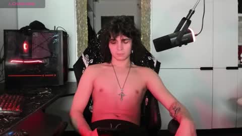 dean_raven online show from August 5, 1:43 am