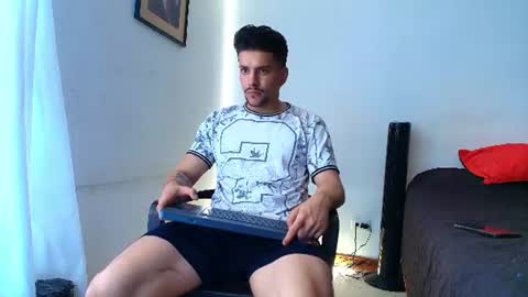 Santiago online show from July 27, 8:38 pm