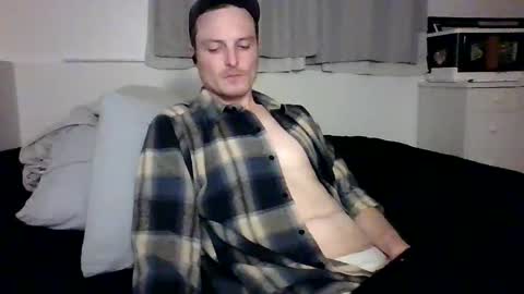 Dee4dayz online show from May 7, 4:01 am