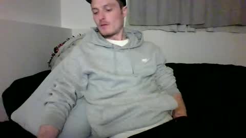 Dee4dayz online show from May 9, 3:40 am