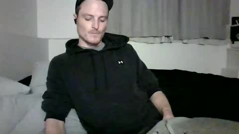 Dee4dayz online show from April 29, 2:49 am