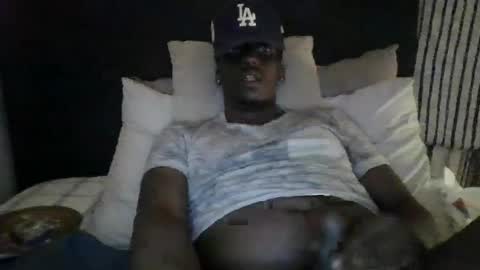deemikee12 online show from May 31, 12:11 am