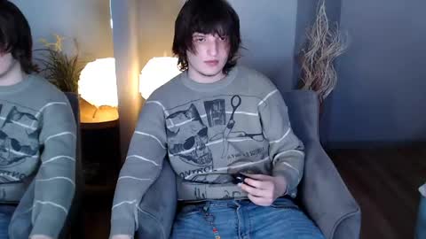 Alex online show from May 9, 9:49 pm