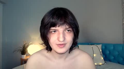 Alex online show from May 4, 9:38 pm