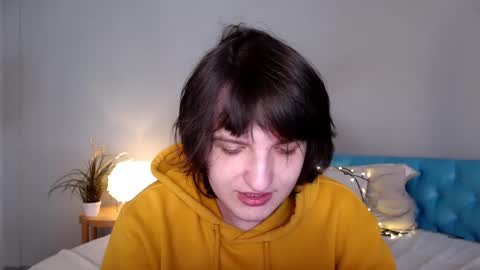 Alex online show from May 1, 9:06 pm